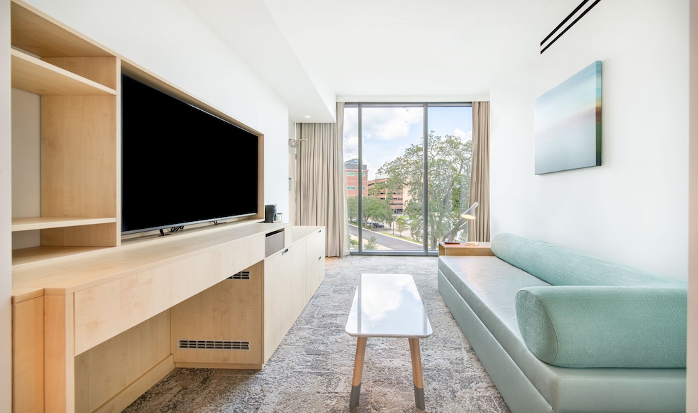 Hotel Eleo at the University of Florida - photo 17