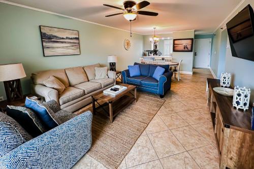 Islander 215 - last minute hotel in Destin