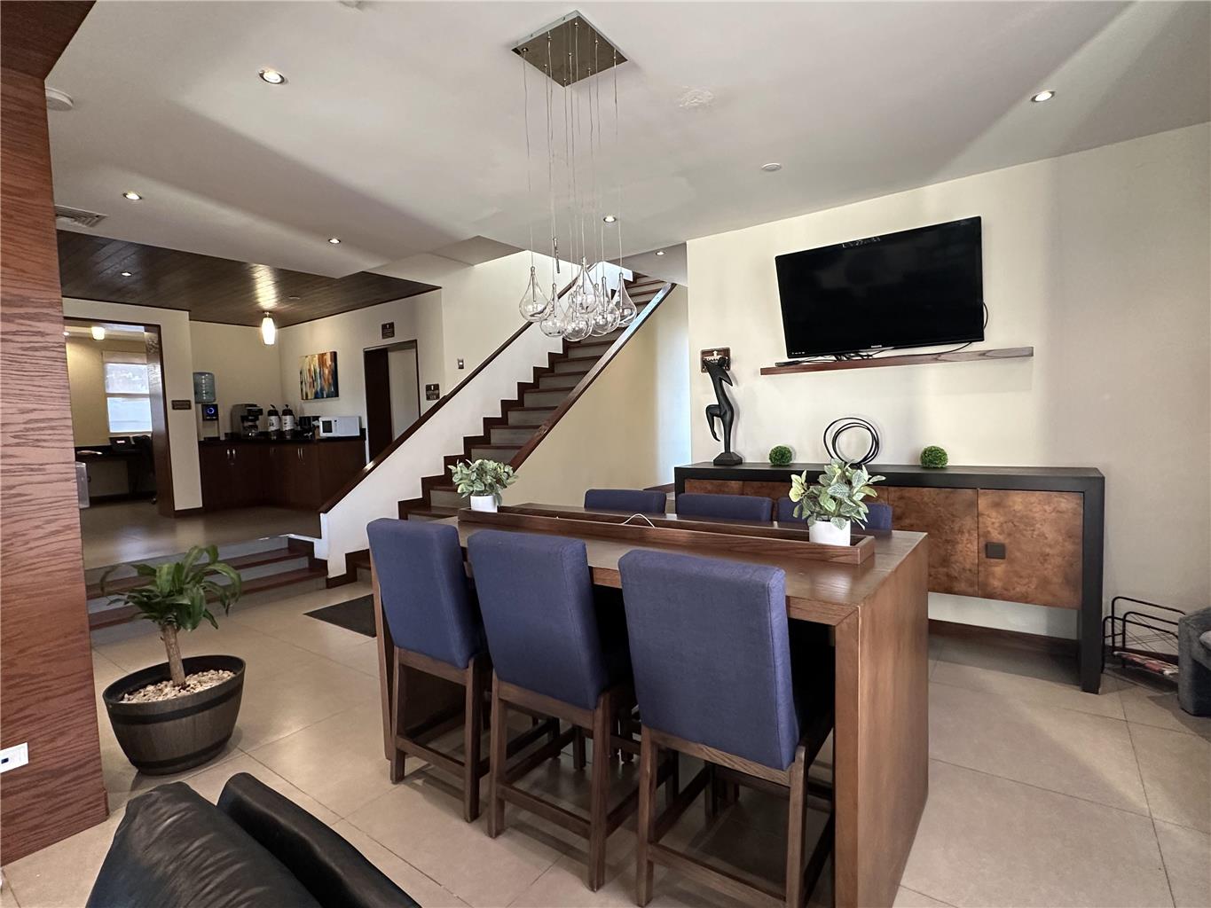 We will be delighted to welcome you for an authentic and pleasant stay!
