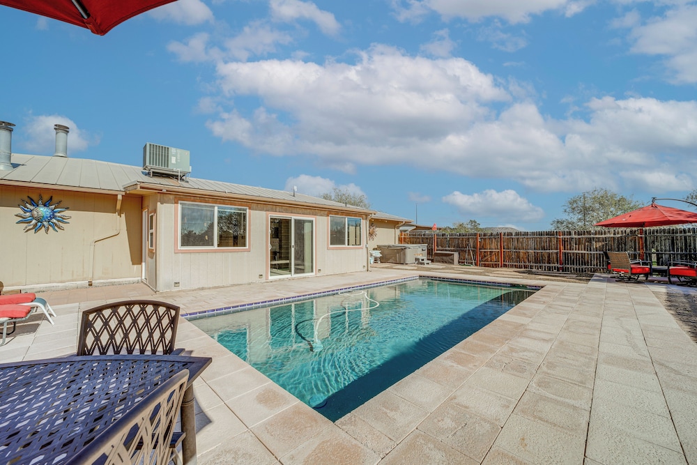 'the Chillville in Cornville' Saltwater Pool — hotel in Cornville