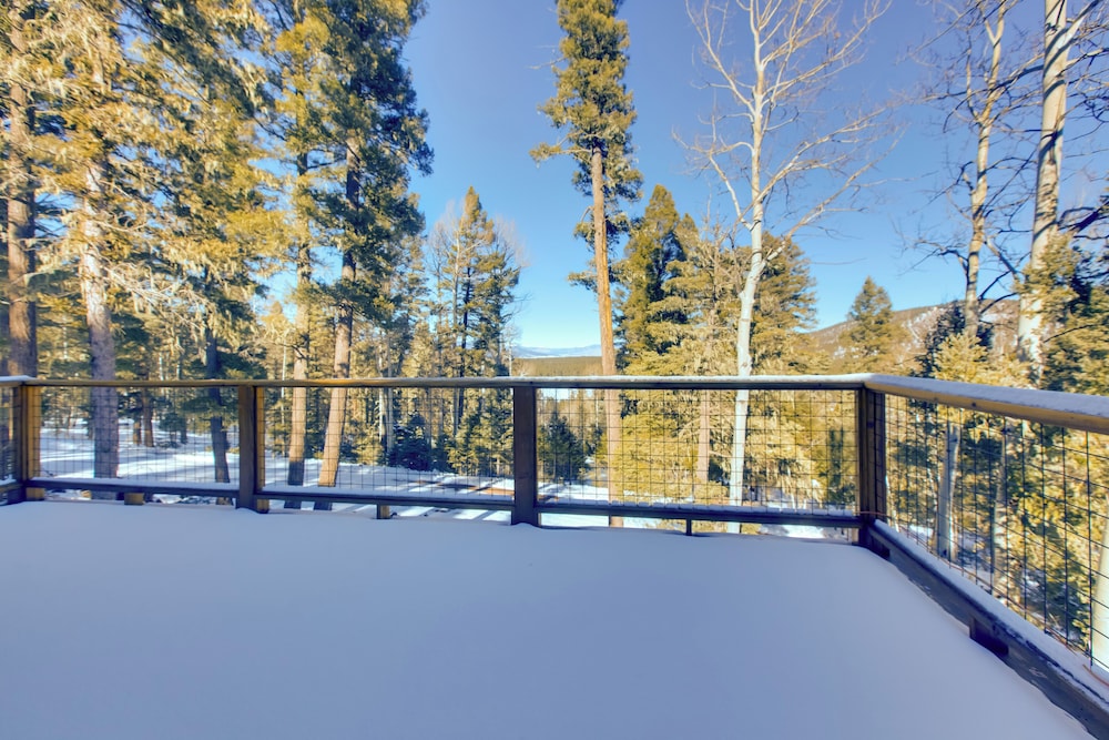 Angel Fire Cabin with Game Room about 4 Mi to Ski Resort - photo 34