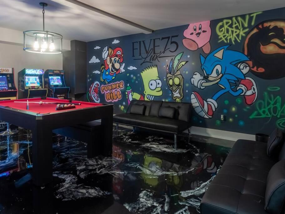 Five75lux Atl King Bed & Game Room Downtown in Atlanta, United States