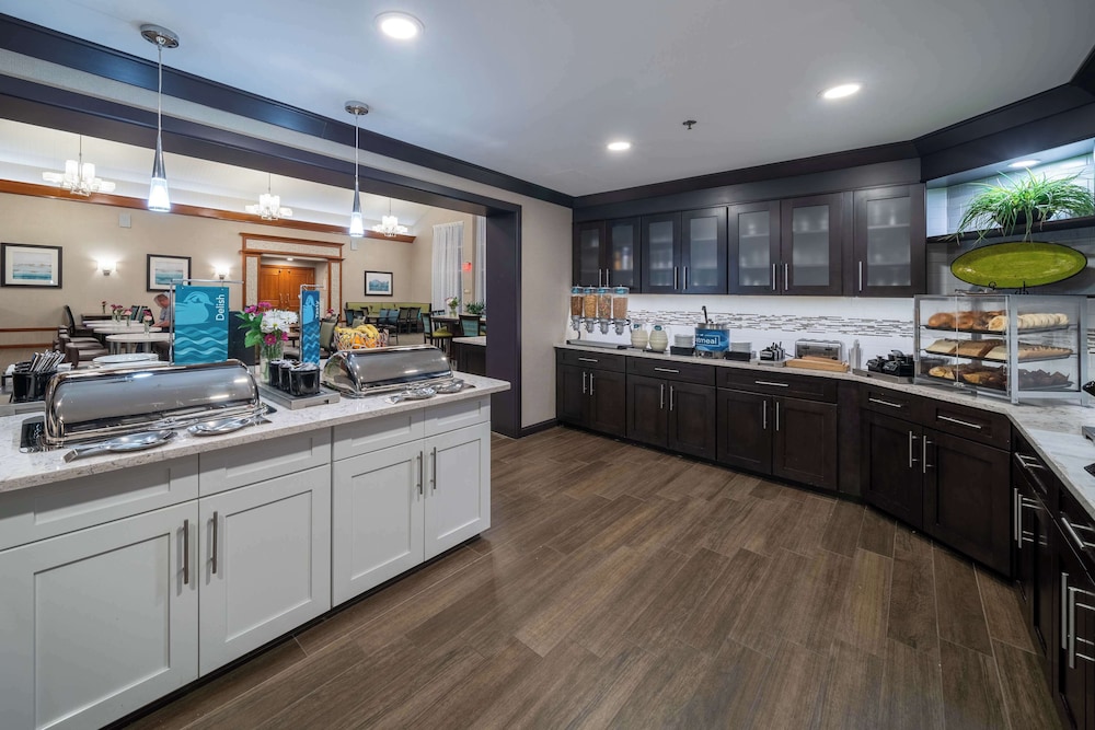 Homewood Suites by Hilton Philadelphia Valley Forge - photo 34