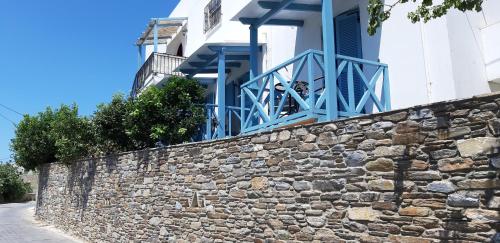Roula's Studios — 4-Star Luxury Hotel in Andros, Greece