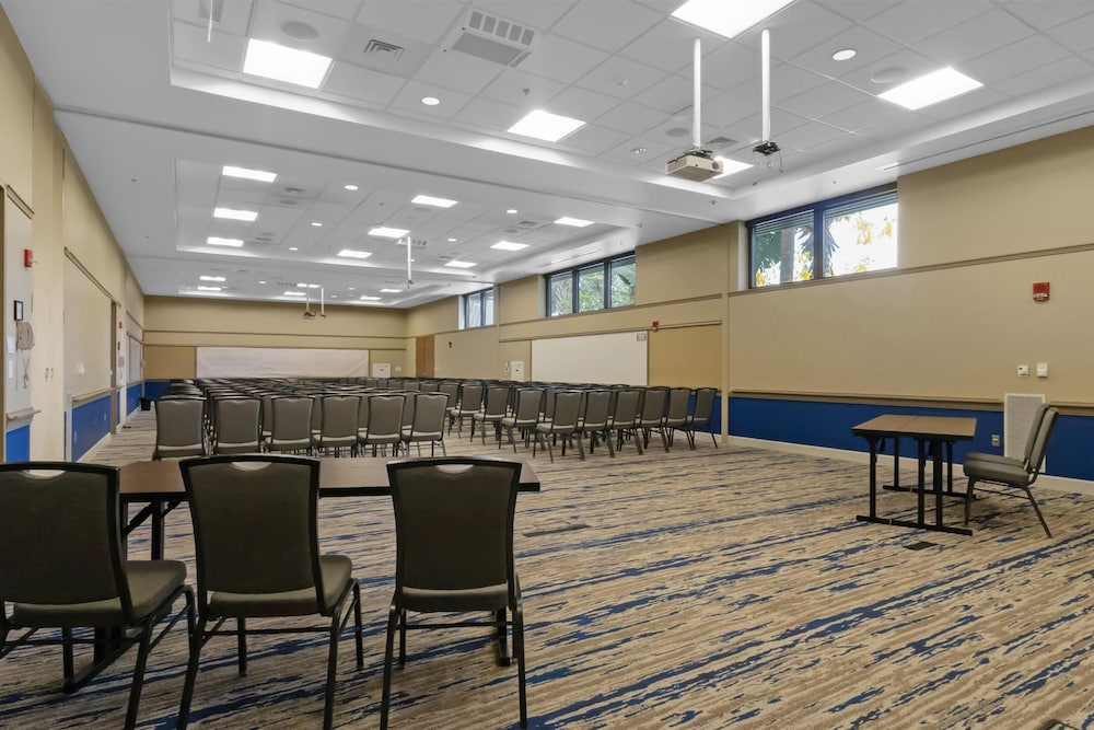 DoubleTree by Hilton Palm Beach Gardens - photo 31