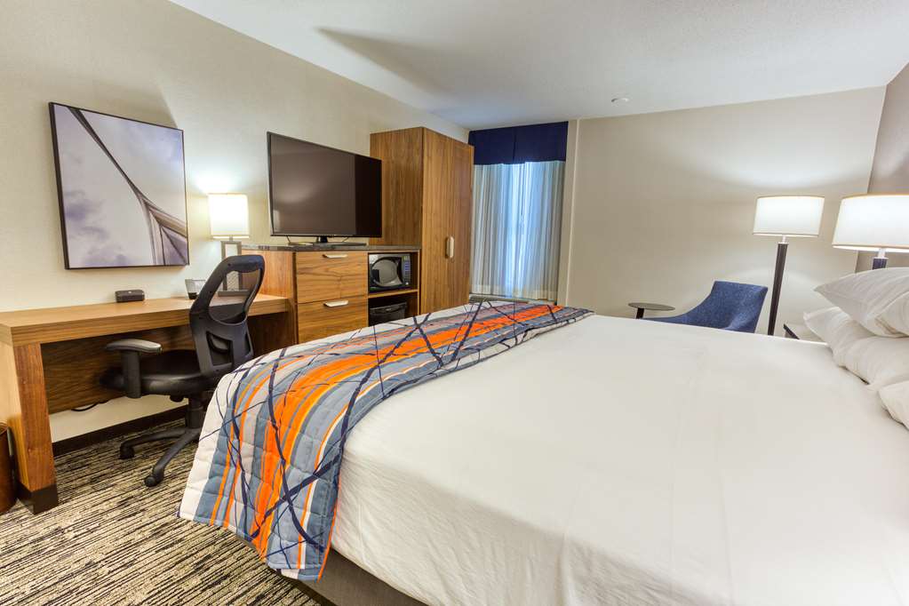 Drury Inn & Suites St. Louis Collinsville - photo 12