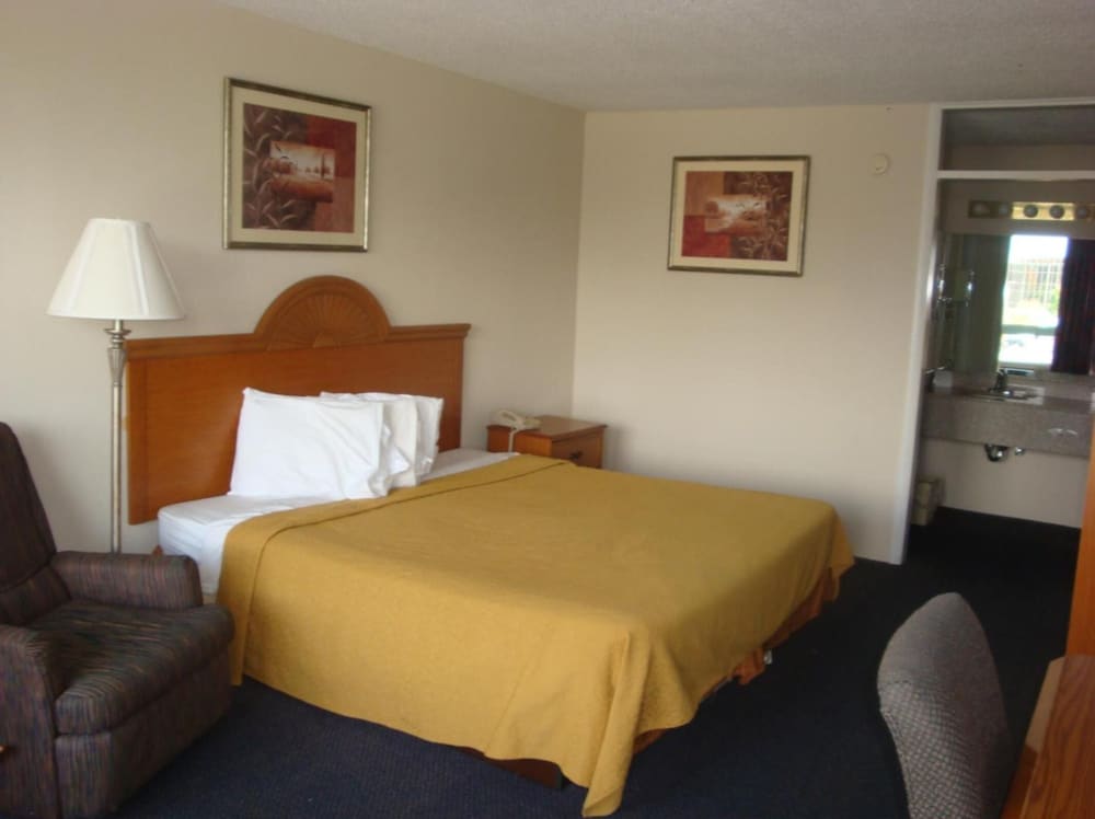 Americourt Extended Stays - photo 16