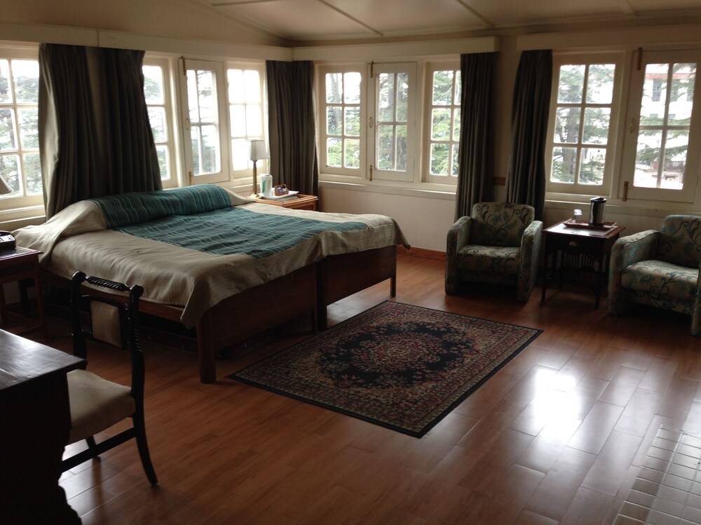 Springfields Hotel - carbon neutral hotel in Shimla