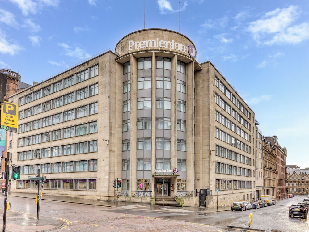 Premier Inn Glasgow City George Square