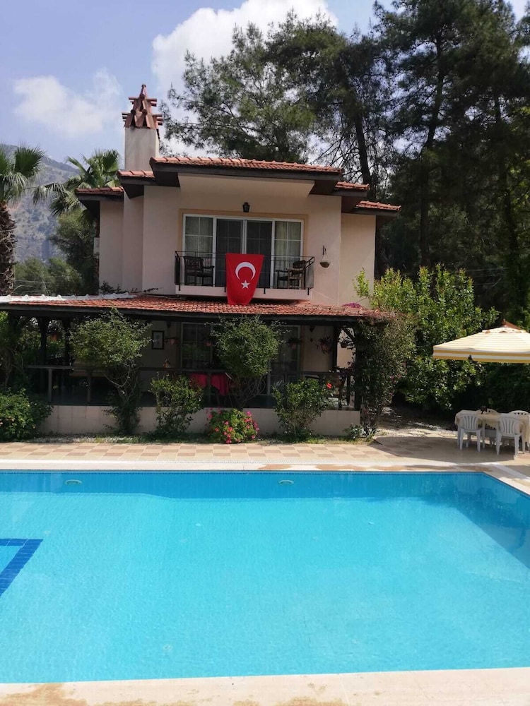 Villa Yasemin — 4-Star Luxury Hotel in Fethiye, Turkey