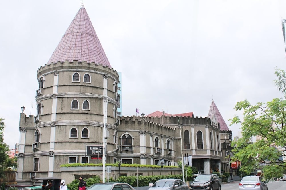 Camelot Hotel Quezon City powered by Cocotel in Quezon, Philippines
