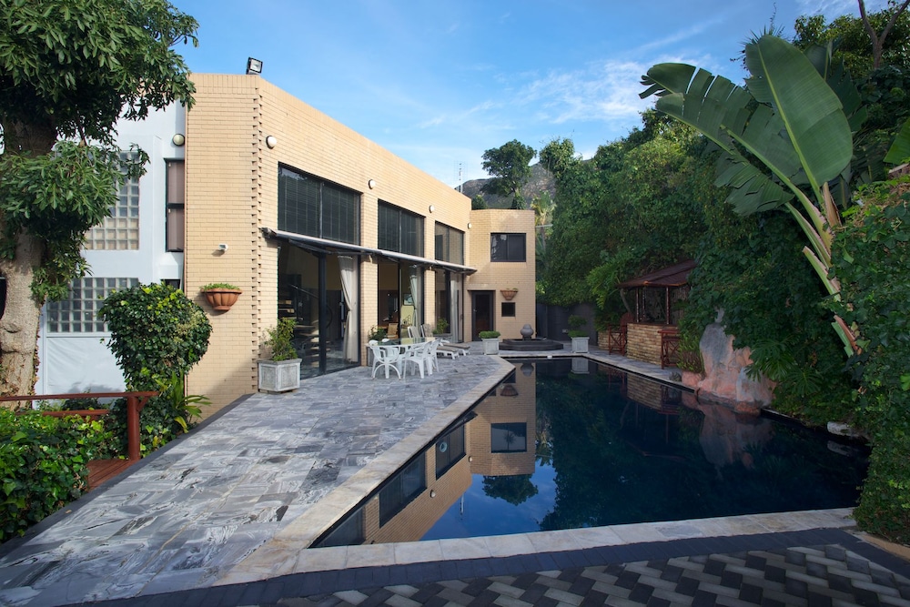 Constantia Vista - last minute hotel in Cape Town