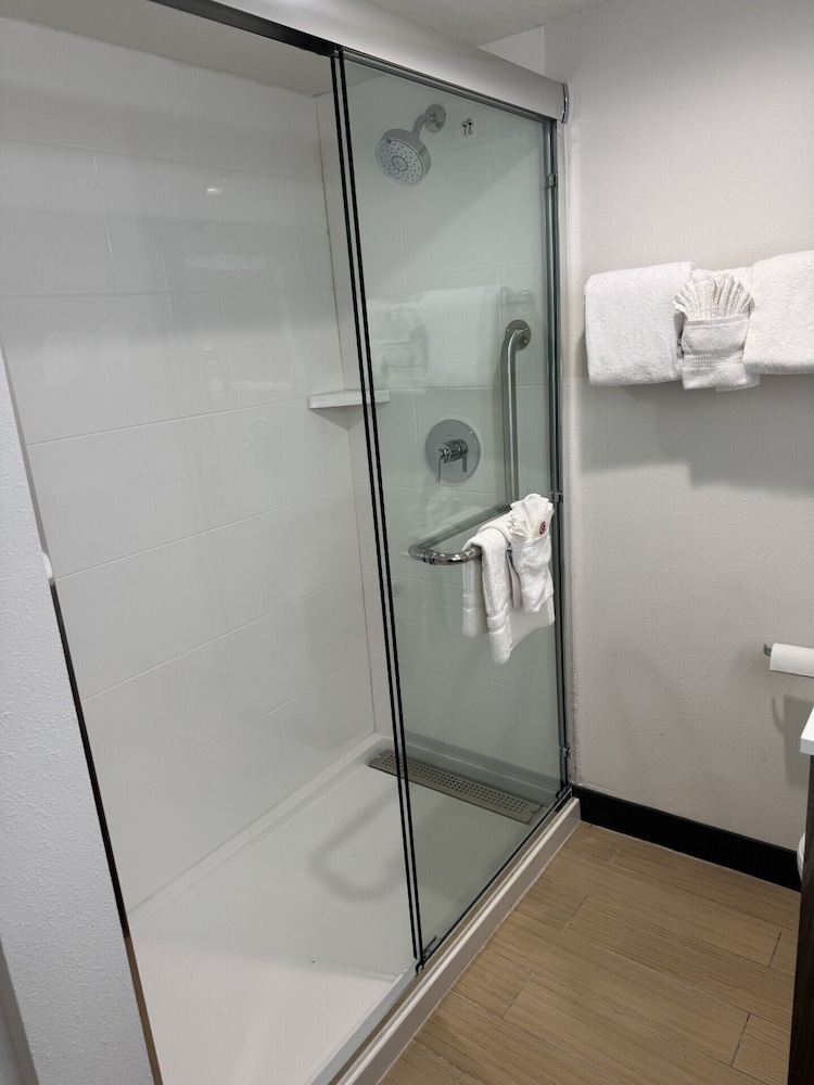 Holiday Inn Express Denver Central North by IHG - photo 24