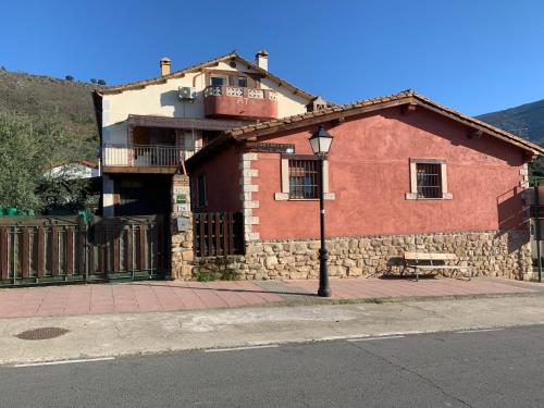 La Charca de la Dehesa — hotel in Casas Del Monte