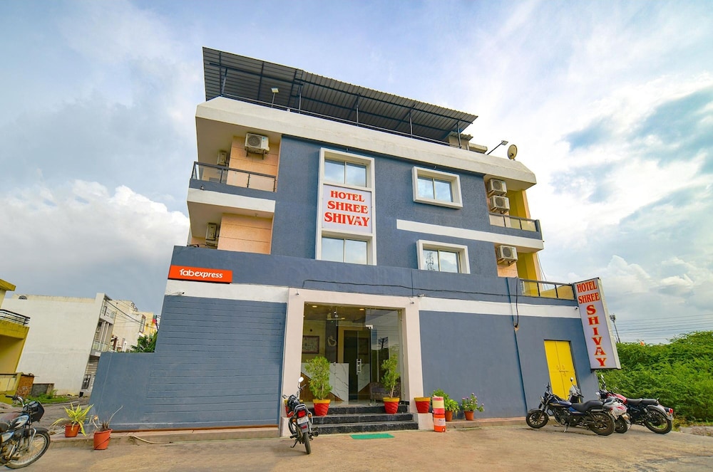 Fabhotel Shree Shivay in Ujjain, India