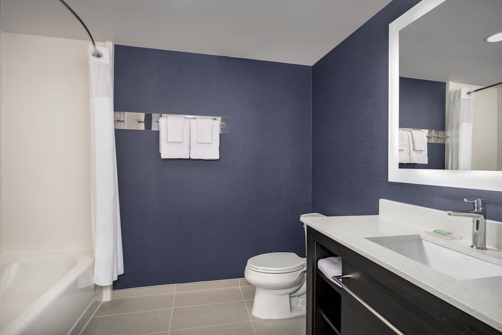 Residence Inn Portland Clackamas - photo 32