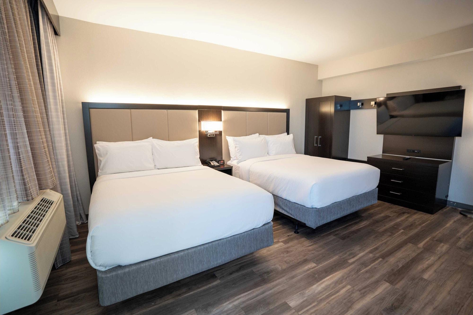 Holiday Inn Express Long Island City E New York by IHG - photo 25