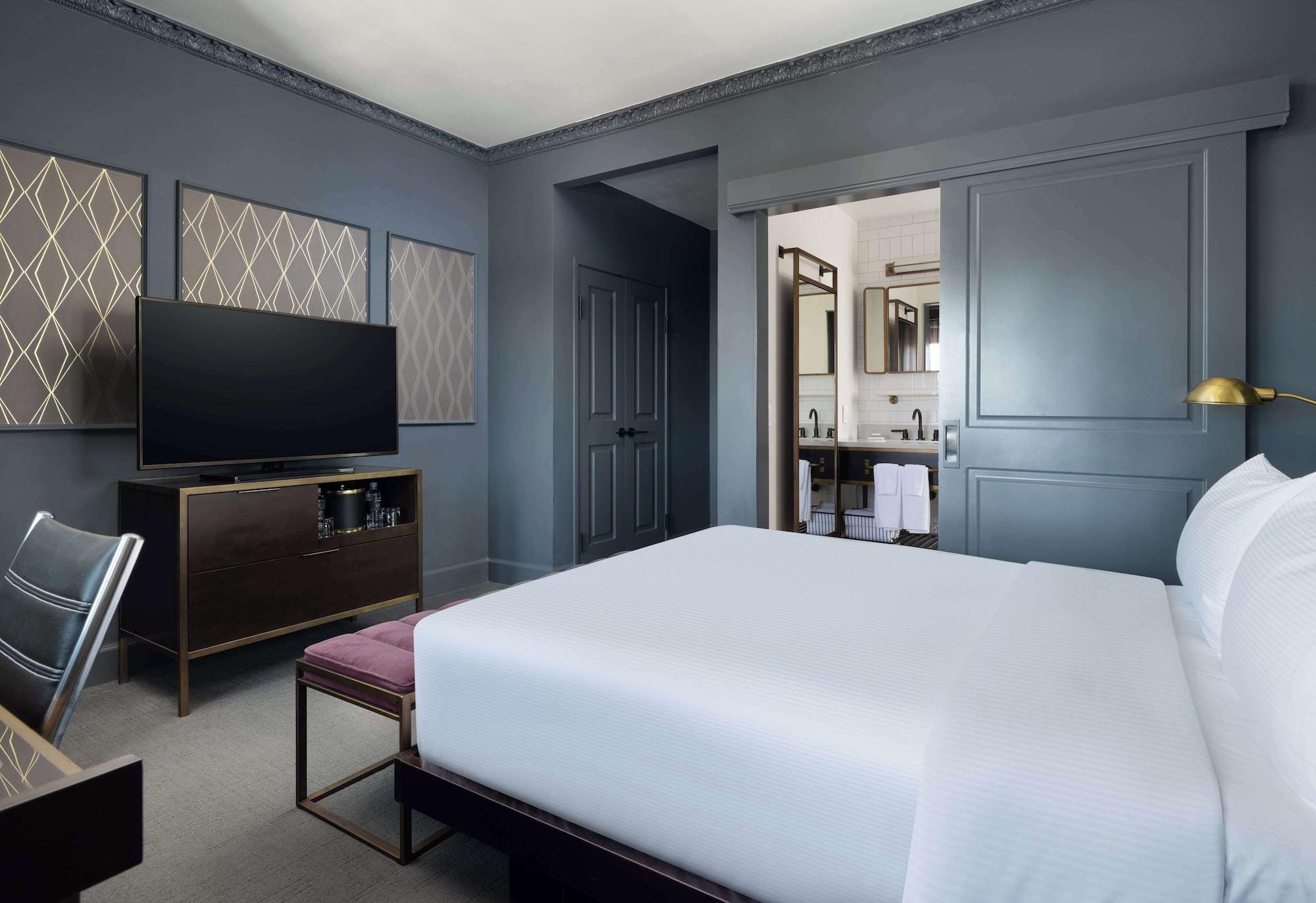 Hotel Phillips Kansas City Curio Collection by Hilton - photo 21