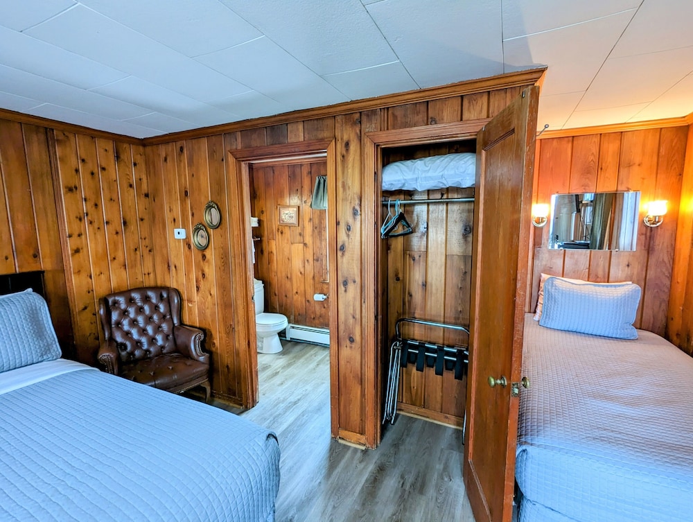 Riverside Motel - photo 78