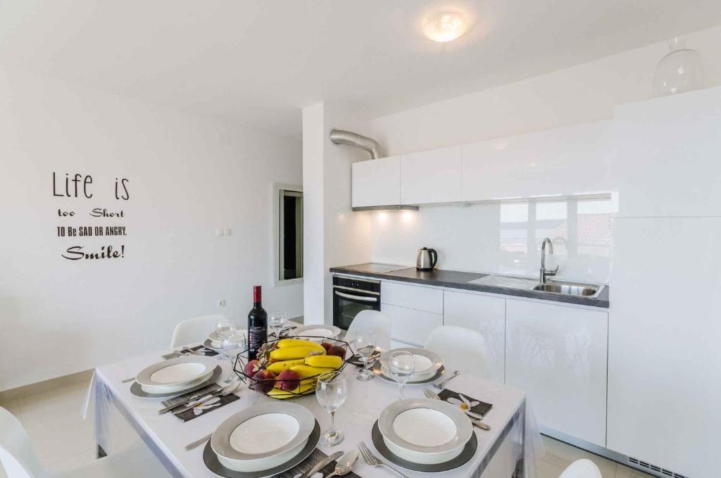 Ilicevic Kralja Zvonimira — 4-Star Luxury Hotel in Crikvenica, Croatia