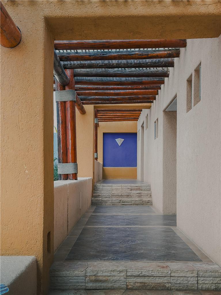 Los Patios Hotel