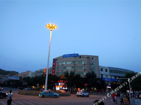 Hengfeng Hotel - last minute hotel in Yulin