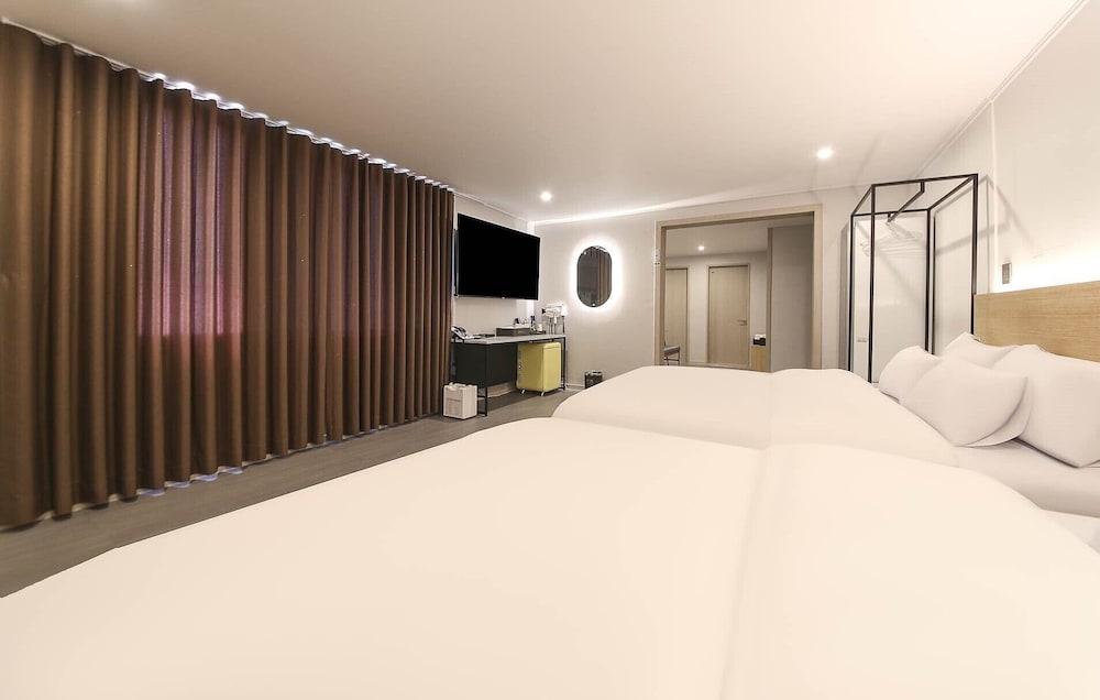 Number 25 Hotel Sangdong in Mokpo, South Korea