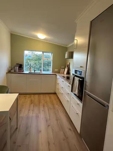 Bright modern 2BR apartment in central Reykjavík