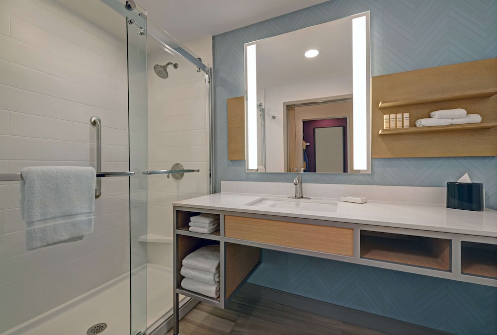Hilton Garden Inn Manassas - photo 25