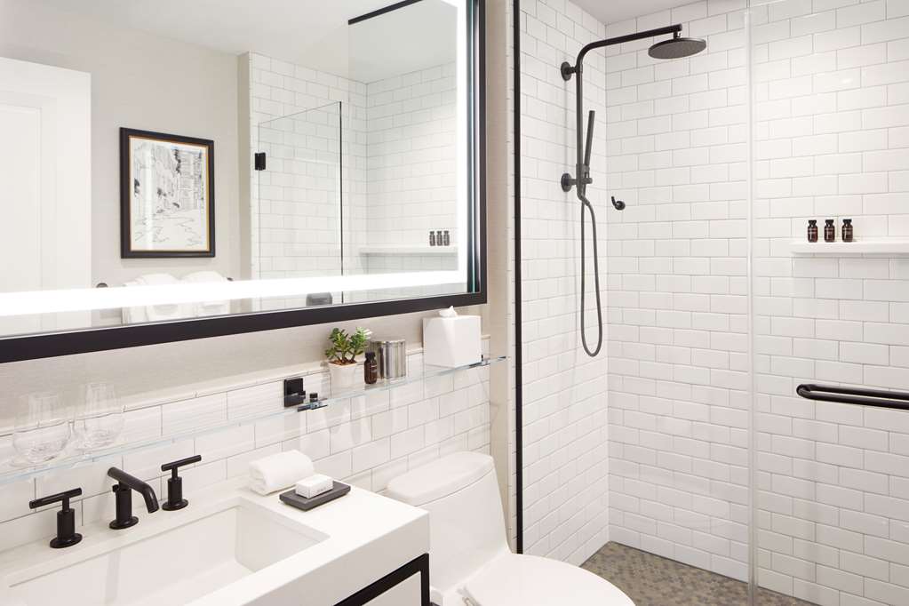 The Whitney Hotel - photo 6