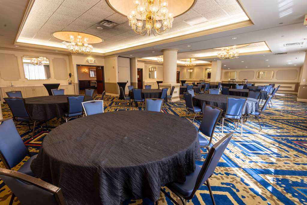 Drury Plaza Hotel St. Louis at the Arch - photo 45