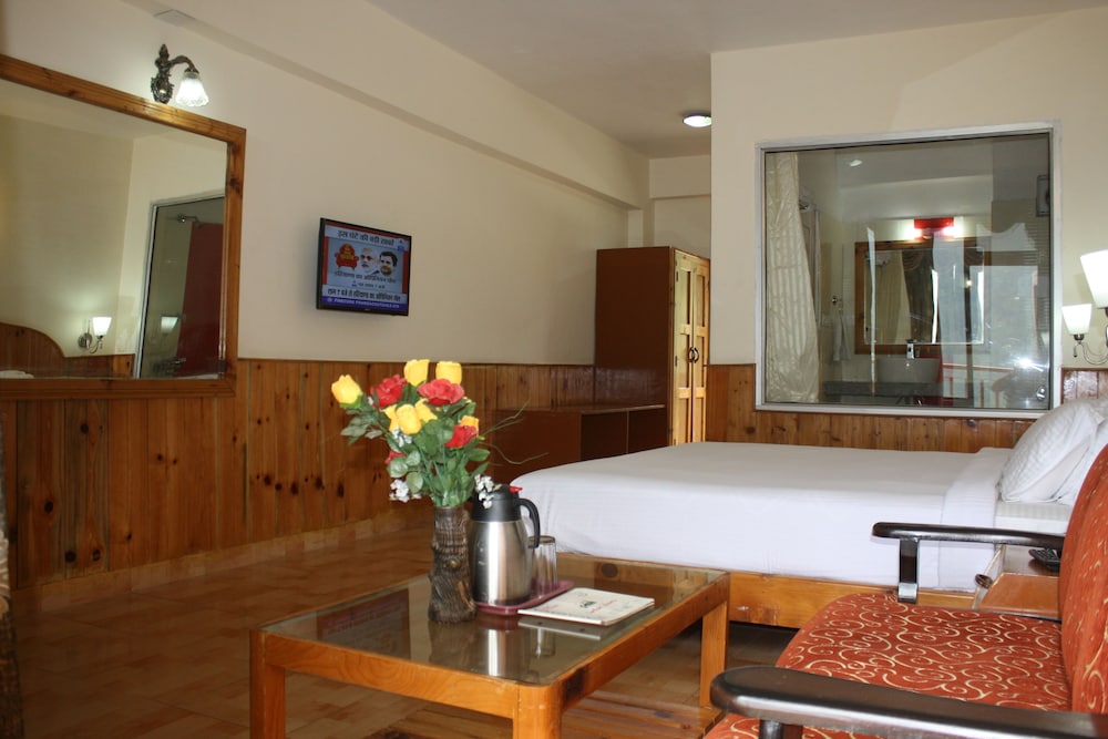 Sarthak Resorts — Manali — photo 4