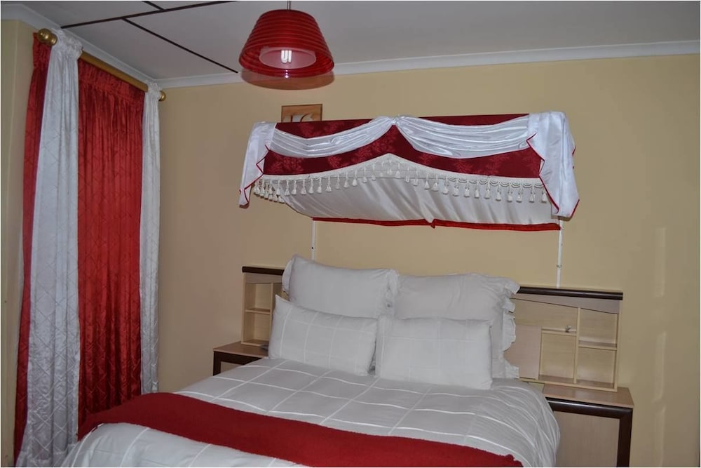 Ka Pitseng Guest House — Teyateyaneng — photo 2