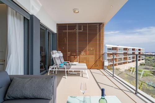 Deluxe Apartment 112 by Destination Algarve — 4-Star Luxury Hotel in Lagos, Portugal