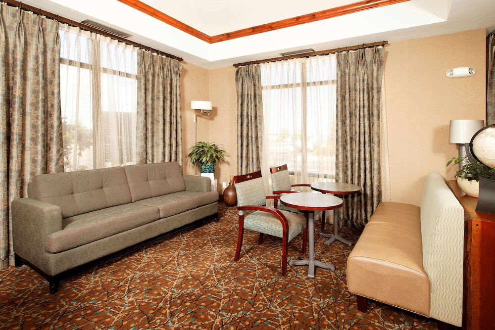 Hampton Inn Montrose - photo 3