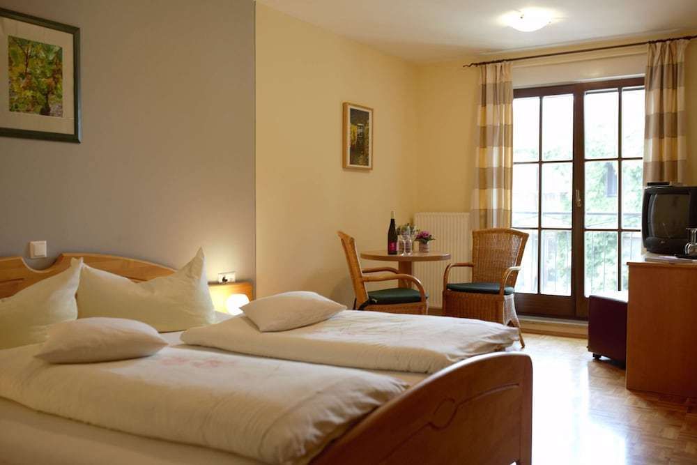 Weingut Schilling — hotel in Seinsheim