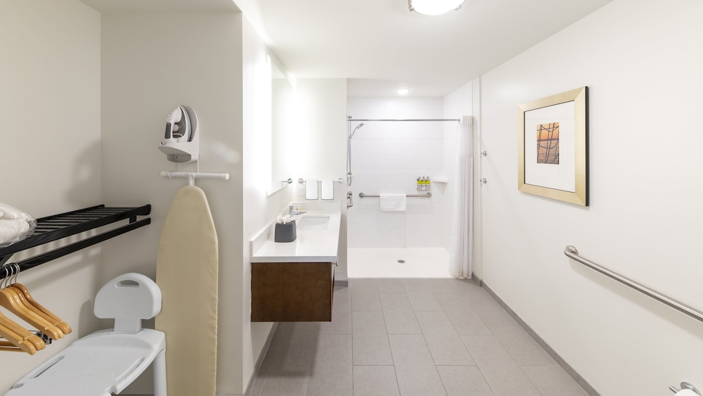 Staybridge Suites Naples Marco Island by IHG - photo 23