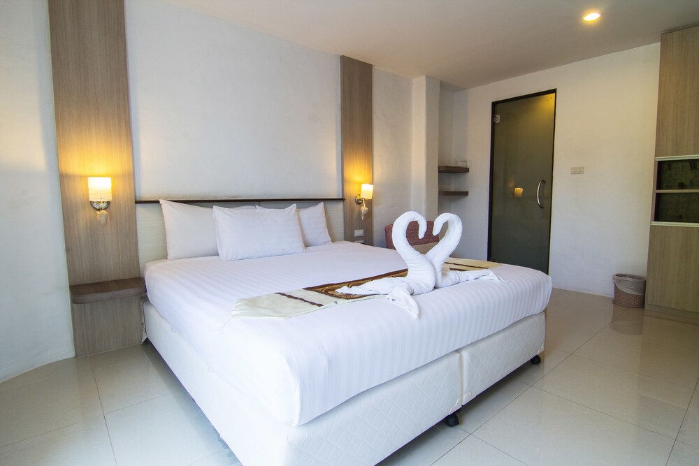 Good Night Cha am Minitel in Cha-Am, Thailand