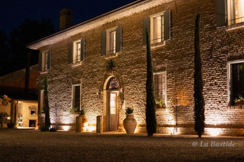 Casaforte La Bastide — 4-Star Luxury Hotel in Ferrara, Italy