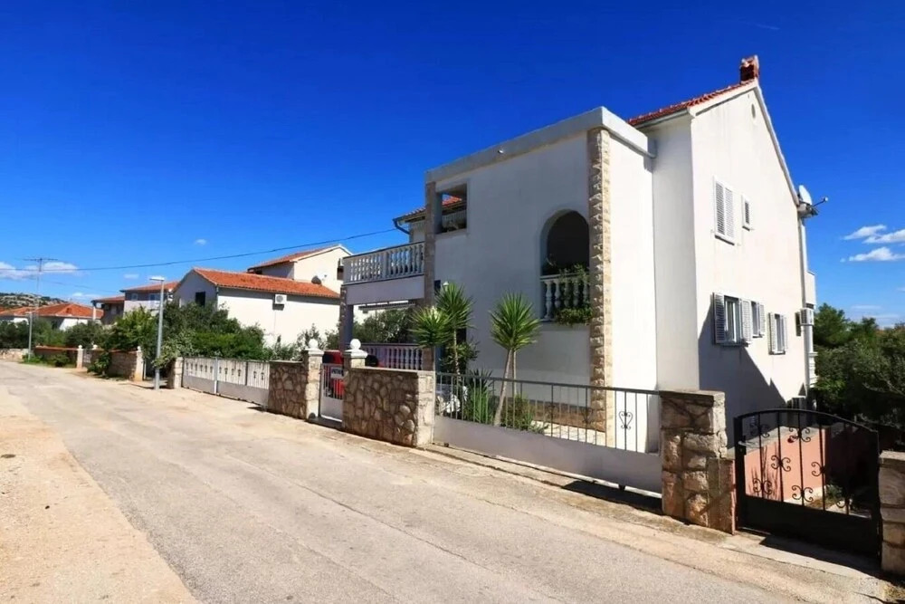 Slađa 150 m From Beach A1 in Tisno, Croatia