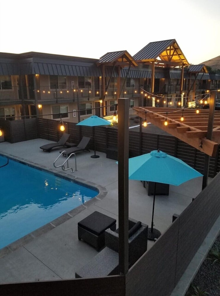 The Hotel Y - photo 13