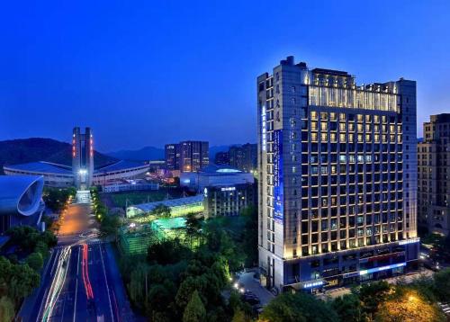 Mehood Lestie Hangzhou West Lake Huanglong Sports Center Flagship Store — 4-Star Luxury Hotel in Hangzhou, People's Republic of China