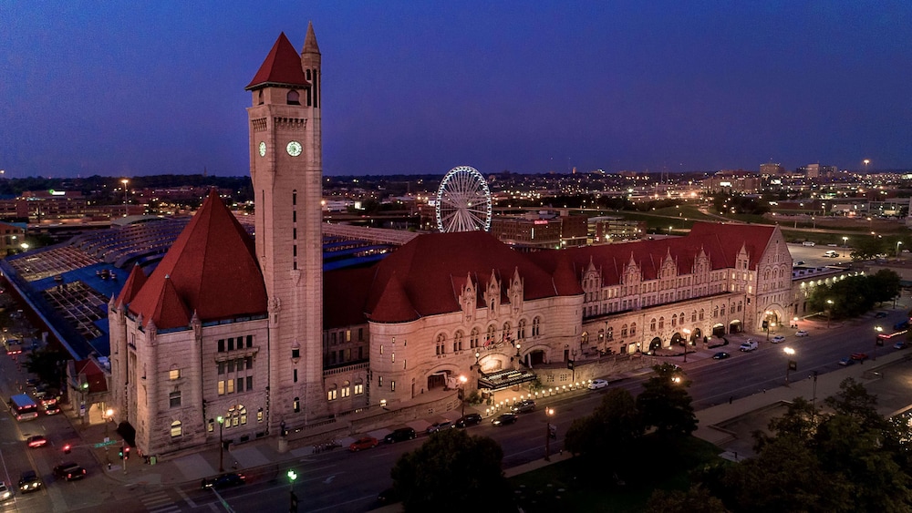 St. Louis Union Station Hotel Curio Collection by Hilton - photo 159
