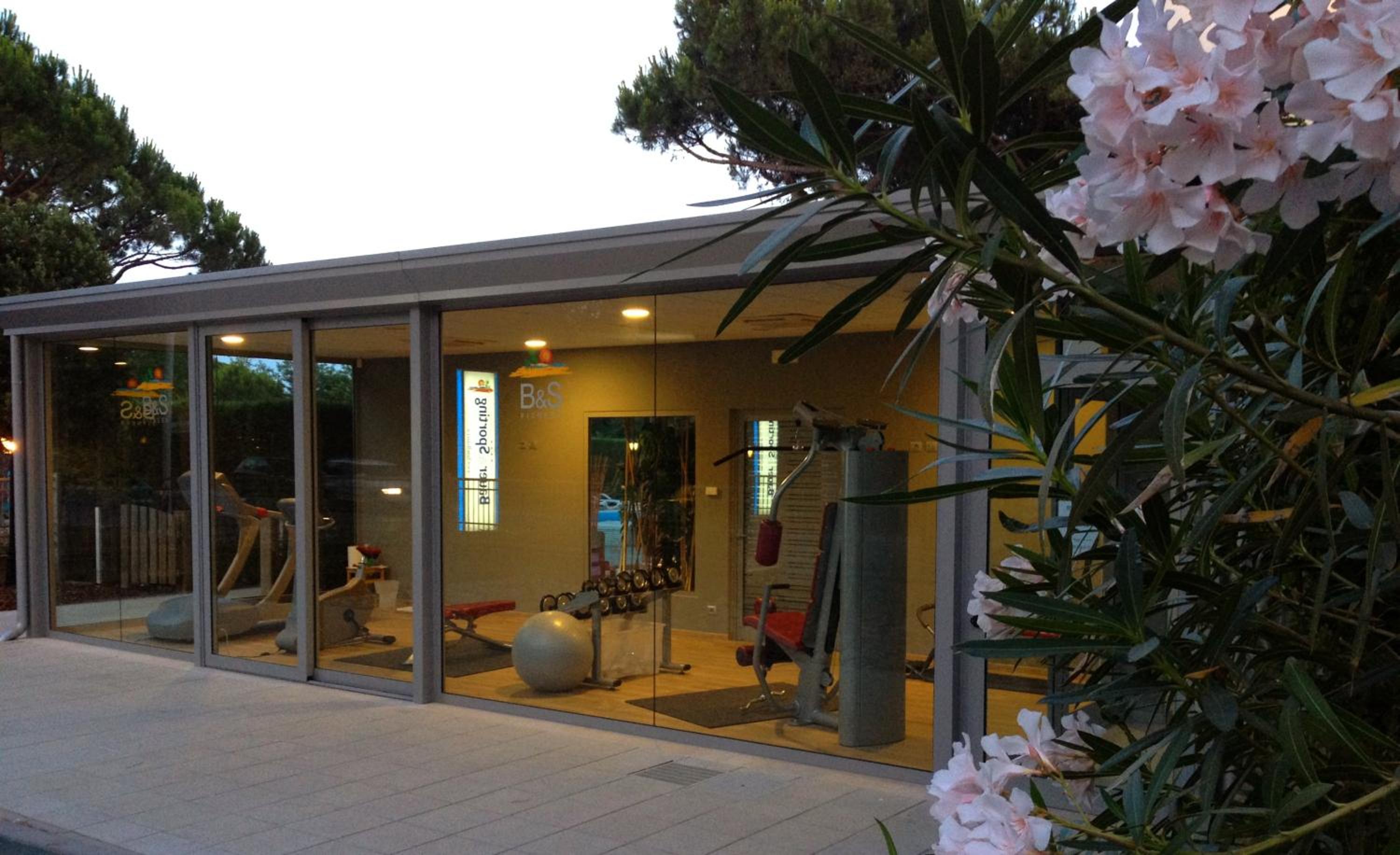 Hotel Bauer & Sporting — 4-Star Luxury Hotel in Lido Di Jesolo, Italy