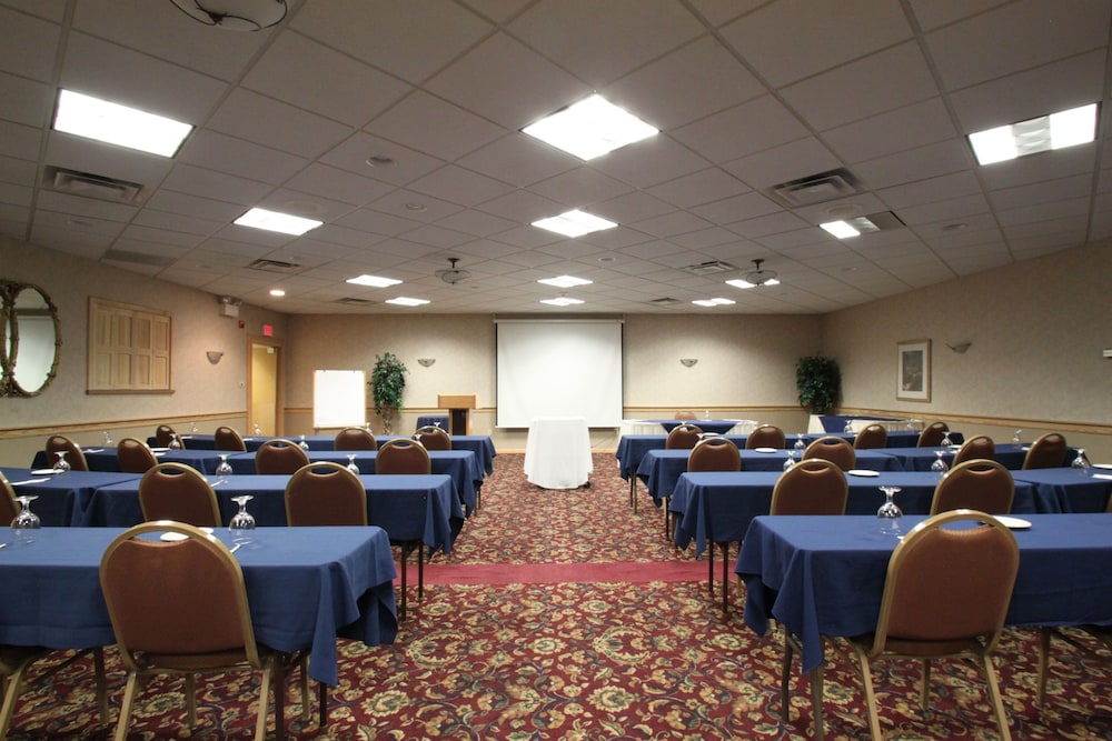 Fireside Inn & Suites Portland - photo 103