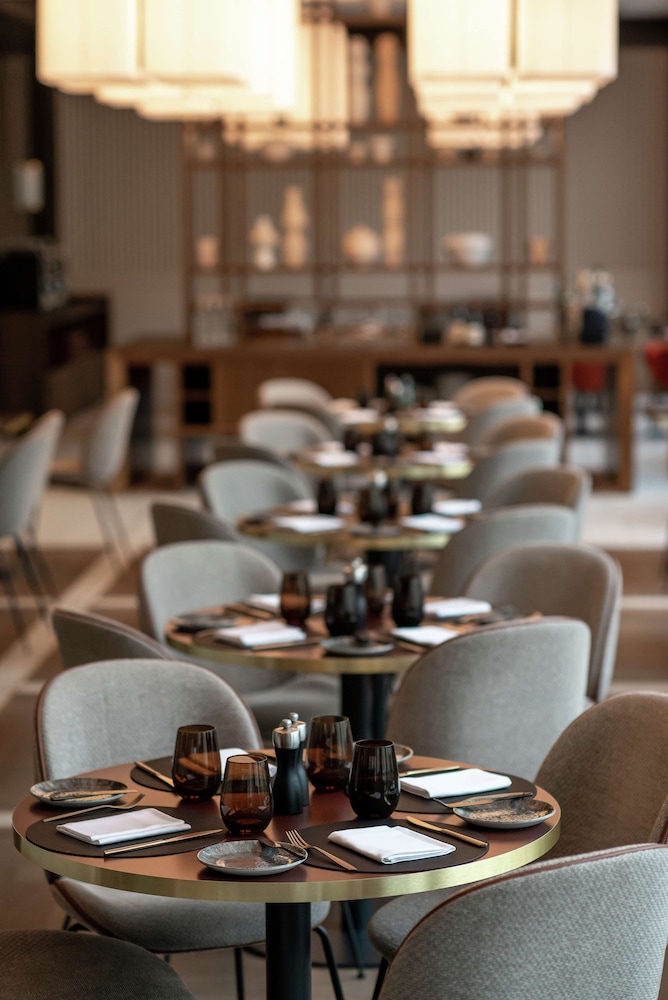 מזון ומשקאות