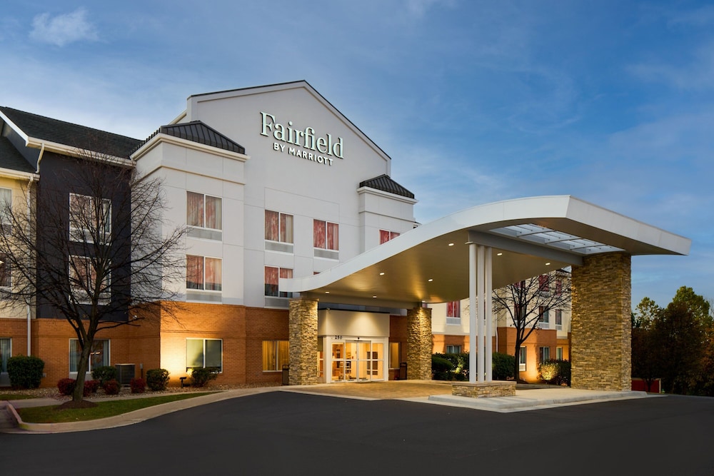 Fairfield Inn & Suites by Marriott Winchester in Winchester, United States