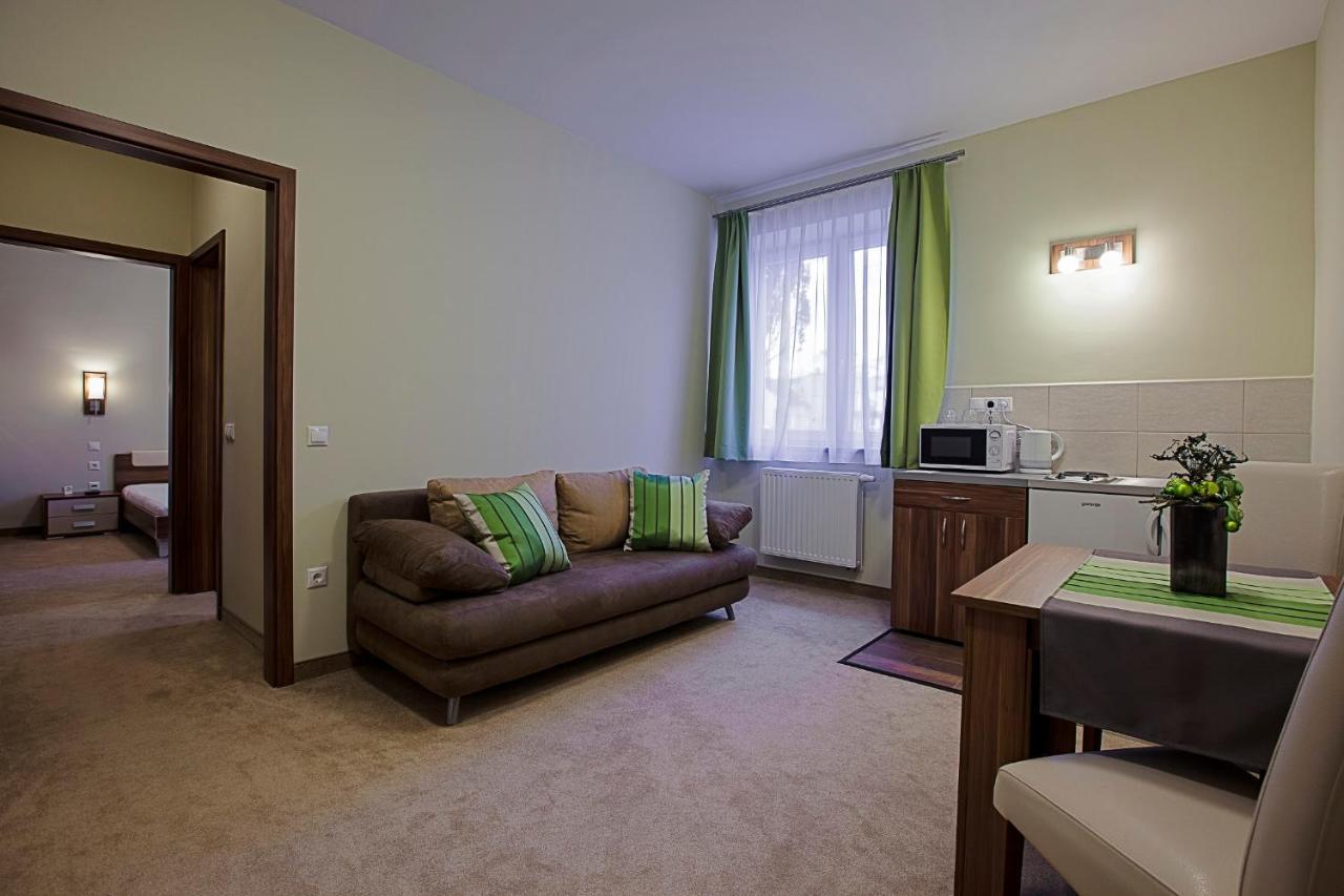 B&B Lajta Park — 4-Star Luxury Hotel in Mosonmagyarovar, Hungary