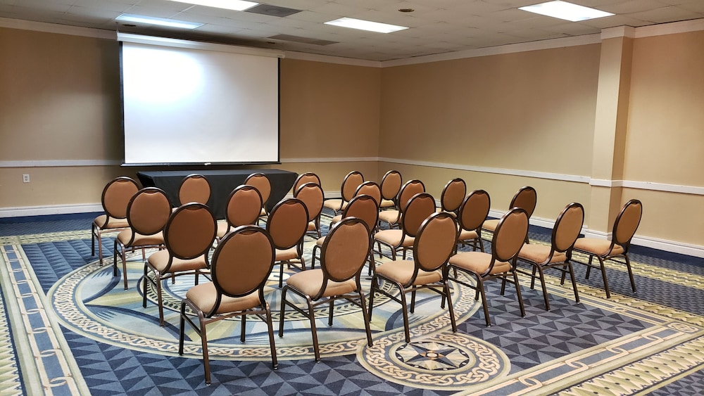 Red Roof Inn & Conference Center McKinney - photo 27