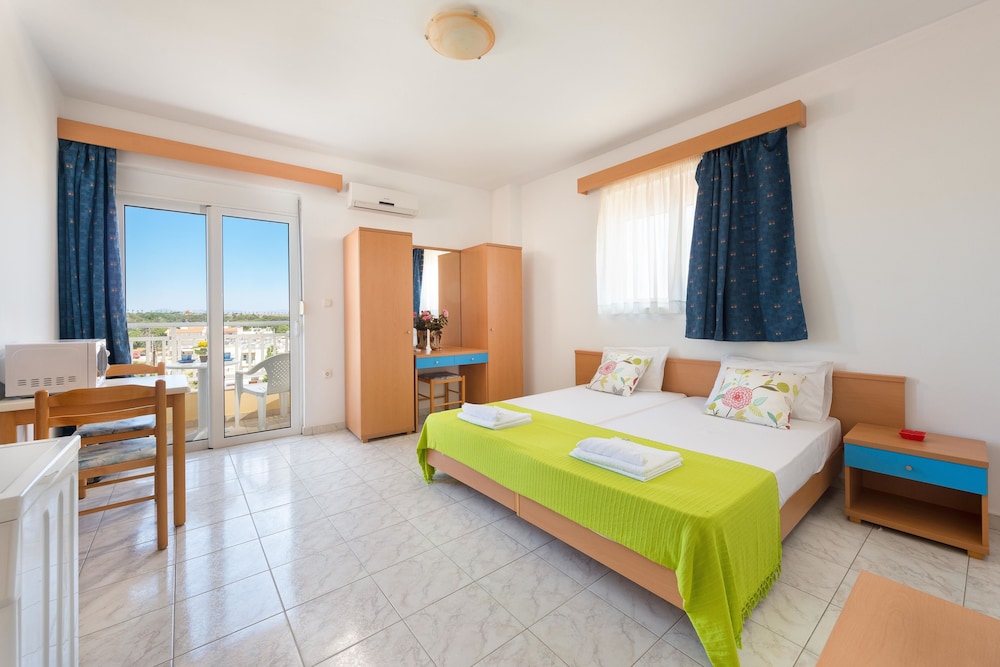 Yiannis Apartments — 4-Star Luxury Hotel in Rodos, Greece